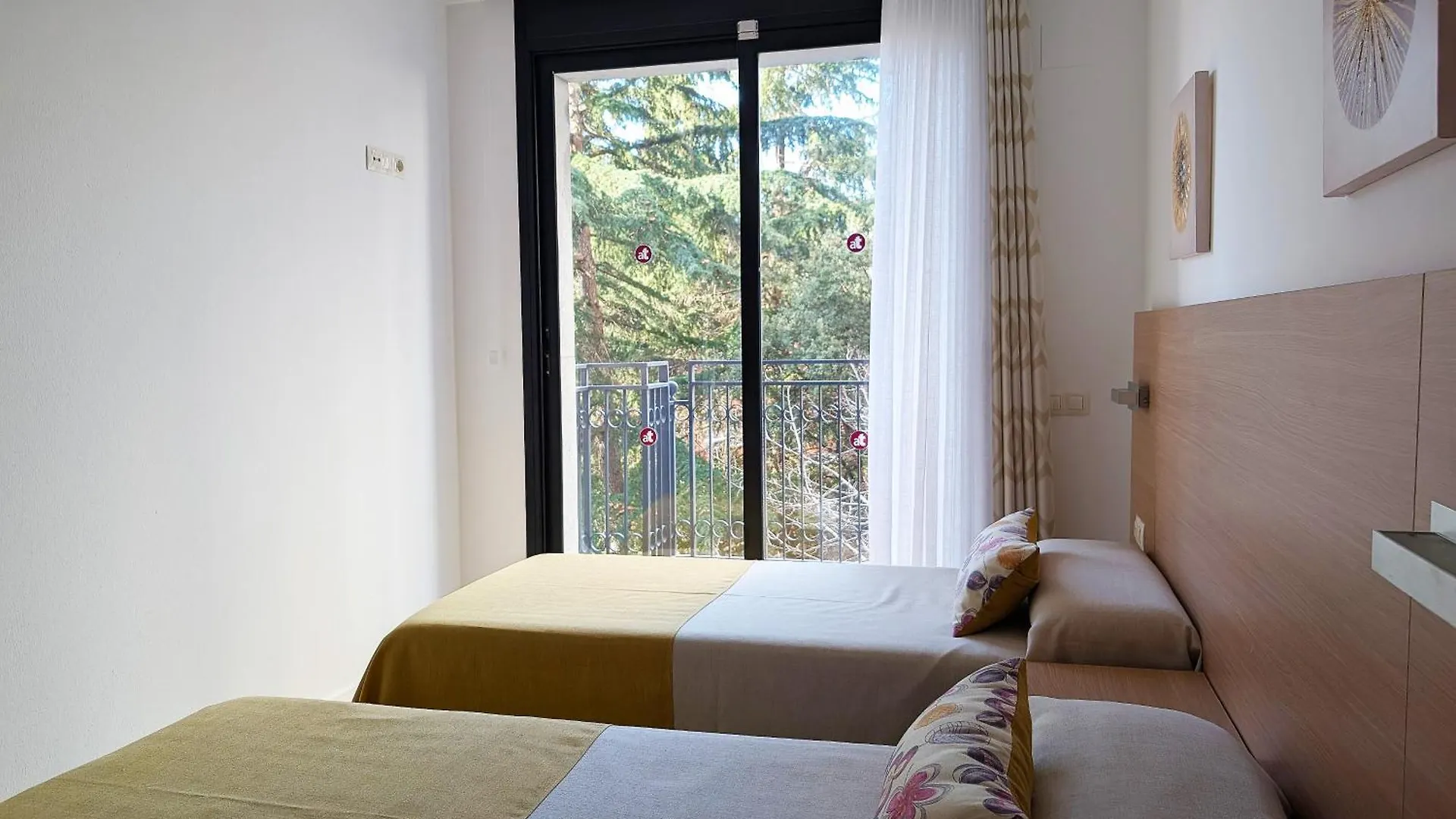 יורט דה מאר Rincon Costa Verde 0*, יורט דה מאר